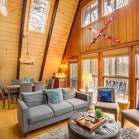 A-Frame Cabin With Hot Tub 1 Mi To Beech Mountain! エクステリア 写真