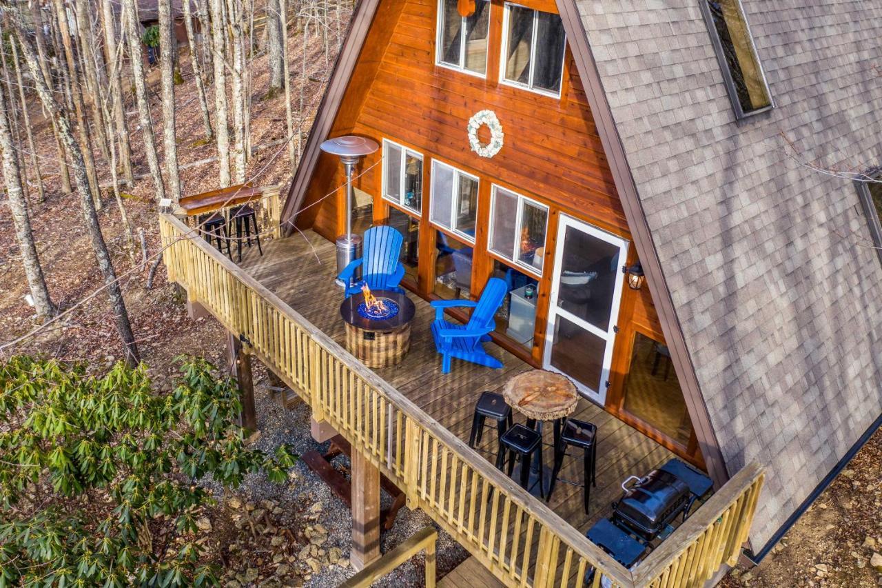 A-Frame Cabin With Hot Tub 1 Mi To Beech Mountain! エクステリア 写真