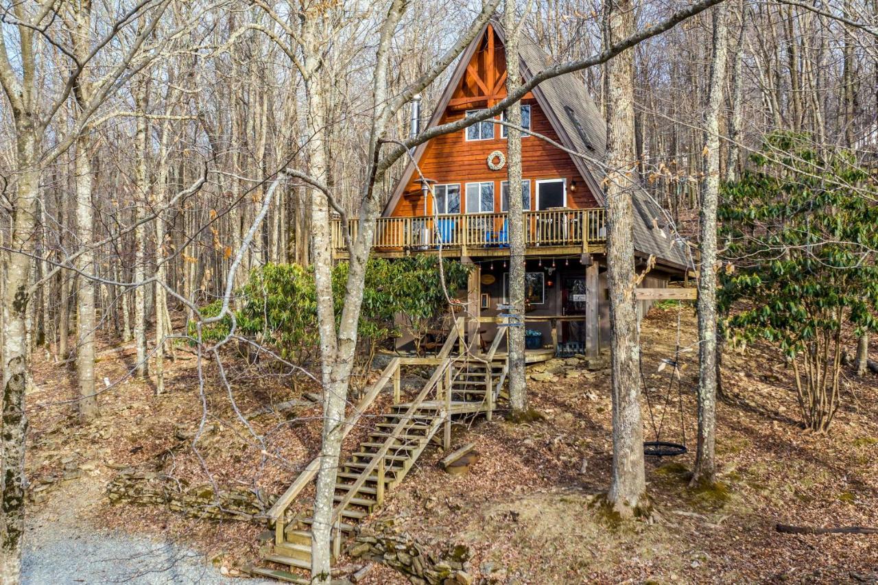A-Frame Cabin With Hot Tub 1 Mi To Beech Mountain! エクステリア 写真